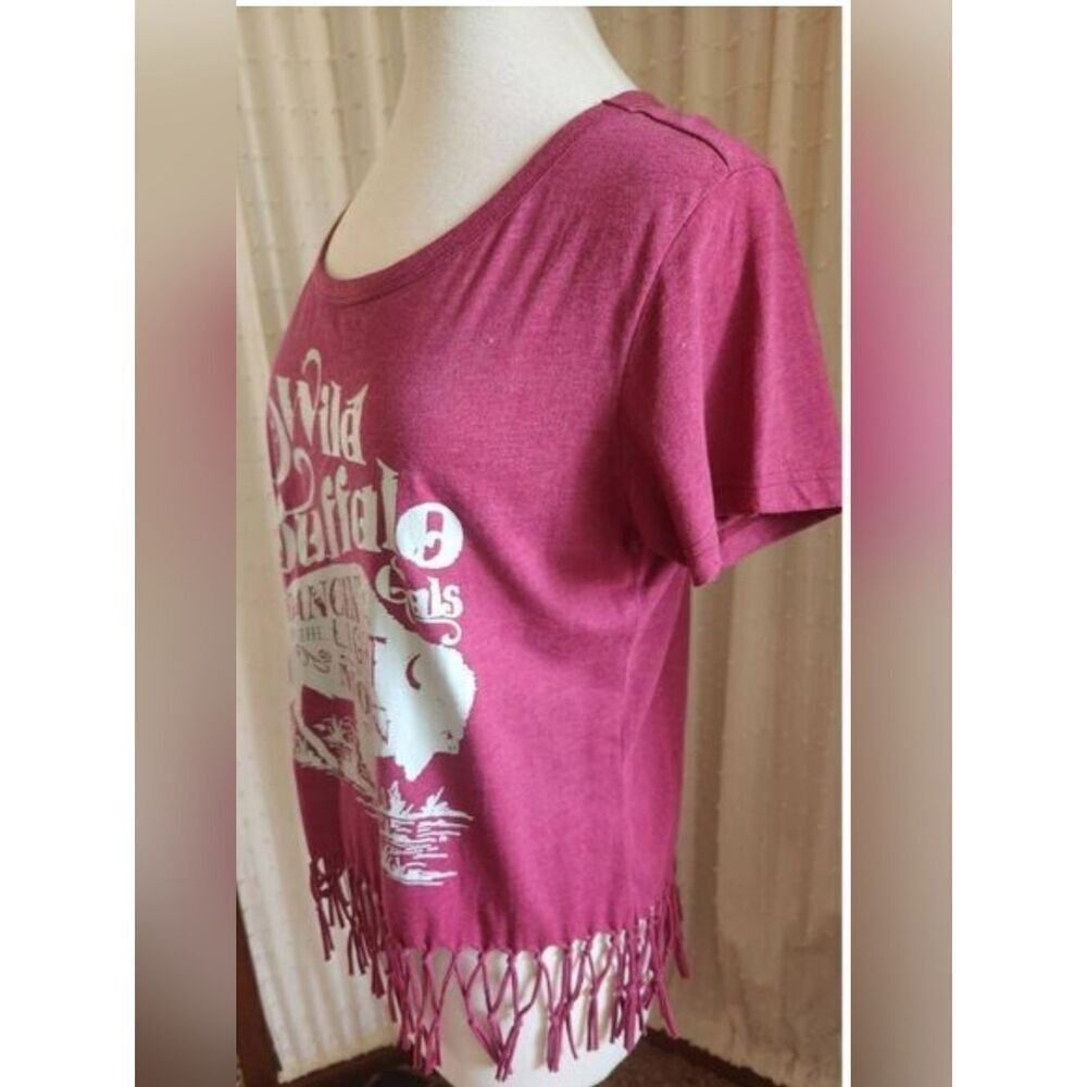 F98 Cruel Wild Buffalo Pink Fringed Graphic "Dancing by the Light of the Moon"
